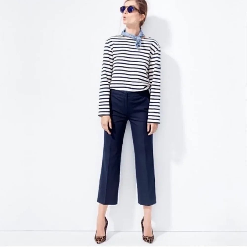 J. Crew Patio Cropped Pant Navy blue NEW